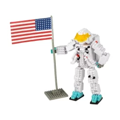 University Games 3D Pixel Puzzle Deluxe - Astronaut 517-Pieces